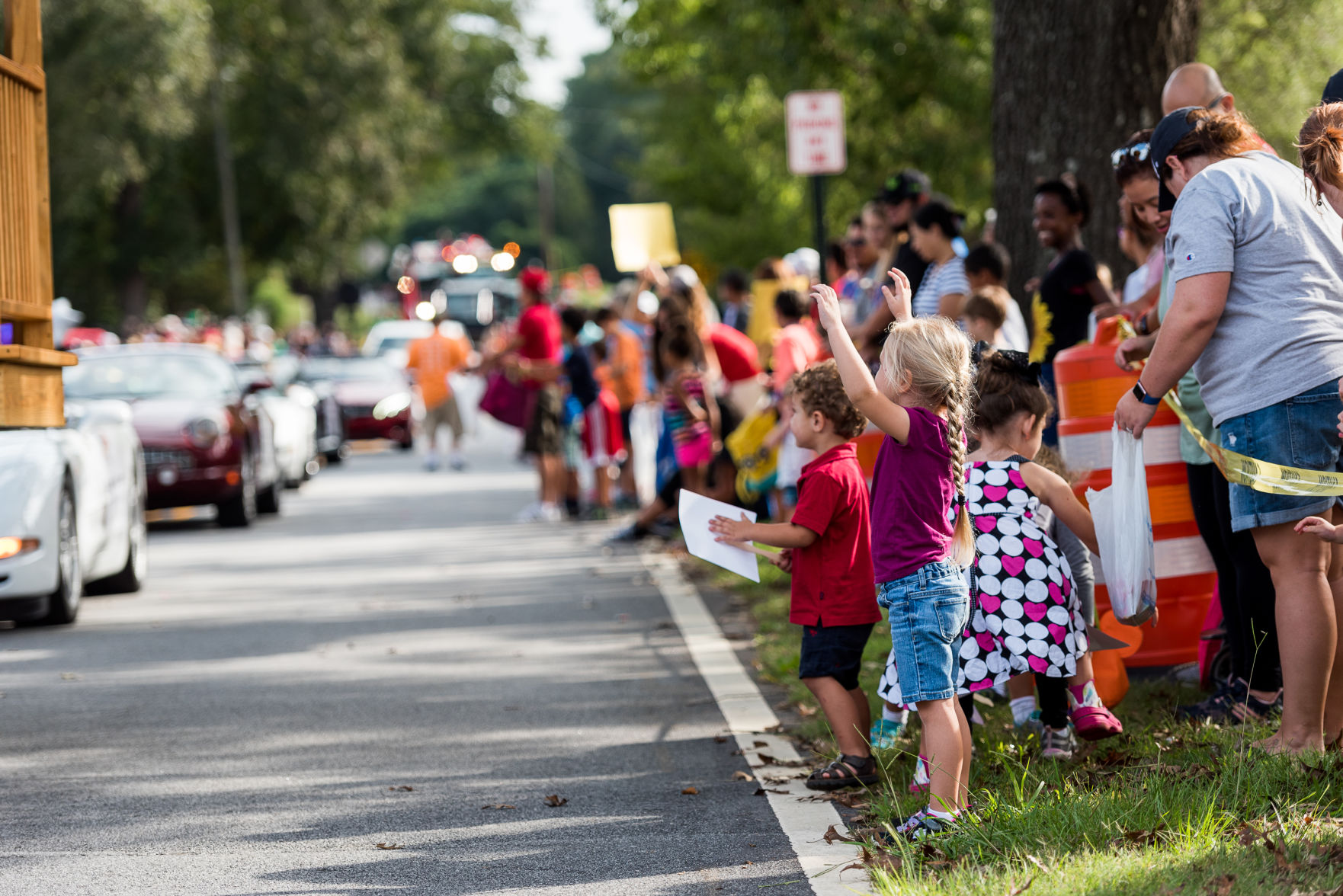 Duluth’s 36th annual Fall Festival boasts large crowds, though retains small-town feel